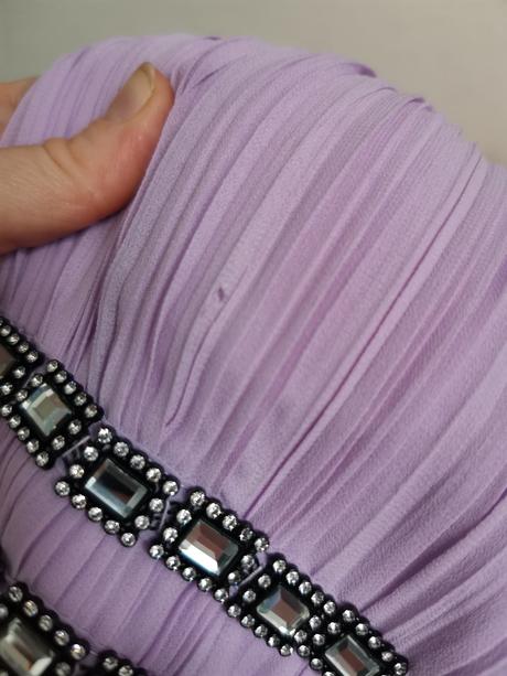 Spoločenské saty, 38