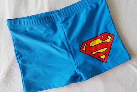 Tyrkysovo modré plavky, 152