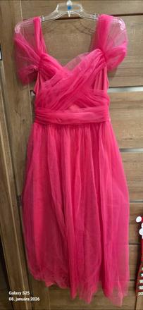 Pekné šatky, 40