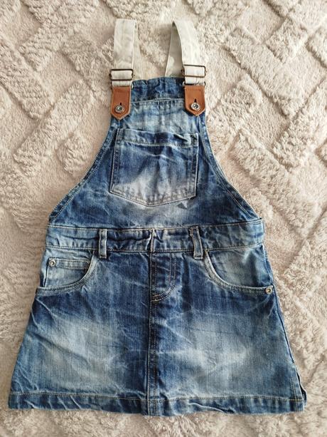 Rifľové šaty, 110