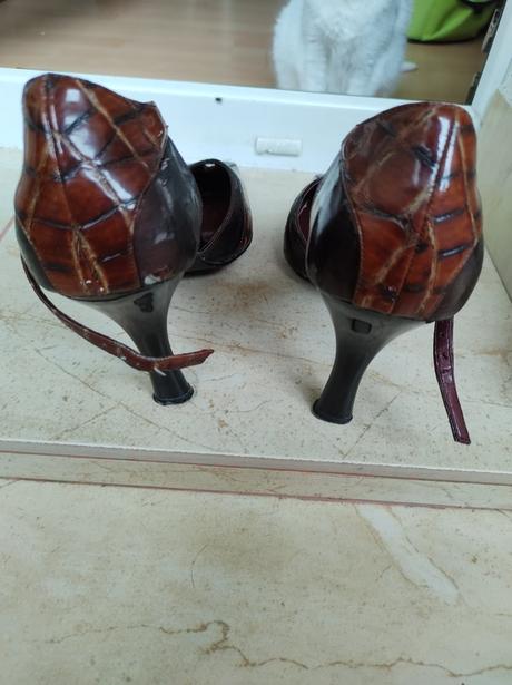 Lodičky-"krokodil", 40