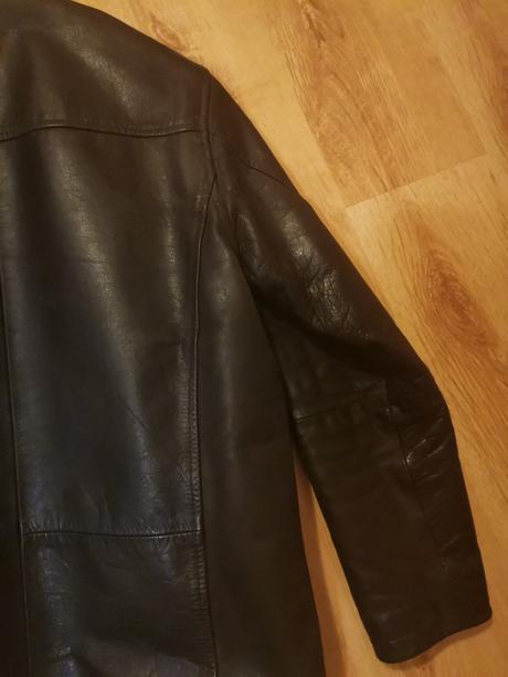 Kvalitná kožená bunda, 50