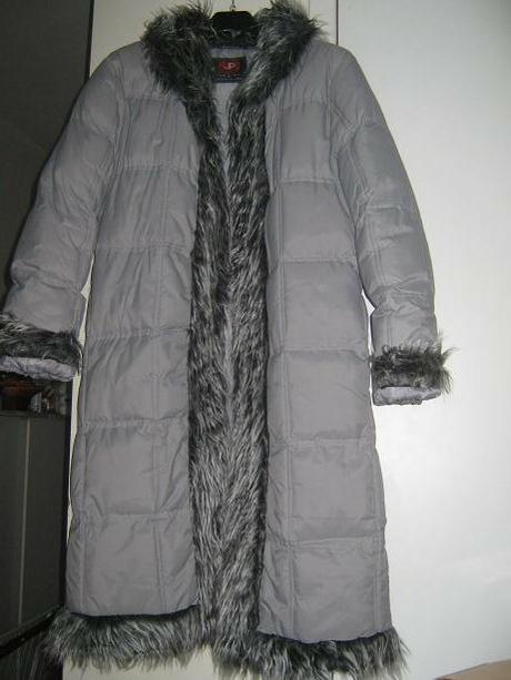 238  dlhšia zimná bunda, l