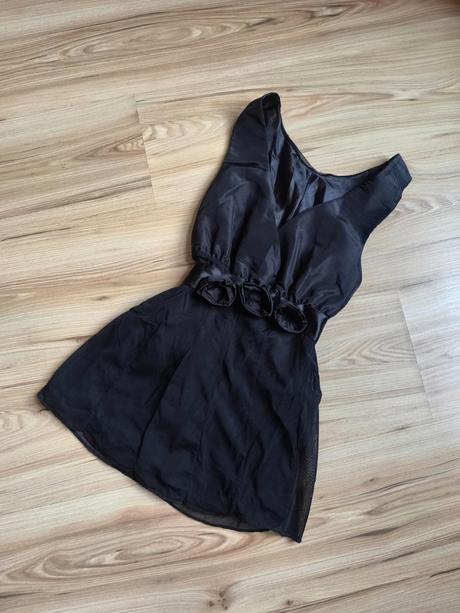 Čierny top s mašľou, m