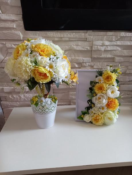 Dekorácia s kvetmi, 