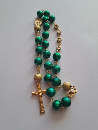 Ruženec s menom a dátumom e251, 