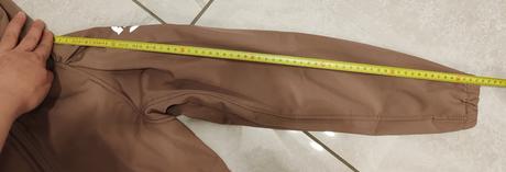 Prechodná bunda, 152