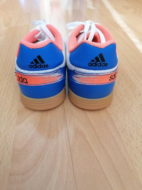 Futsalové tenisky, adidas,35