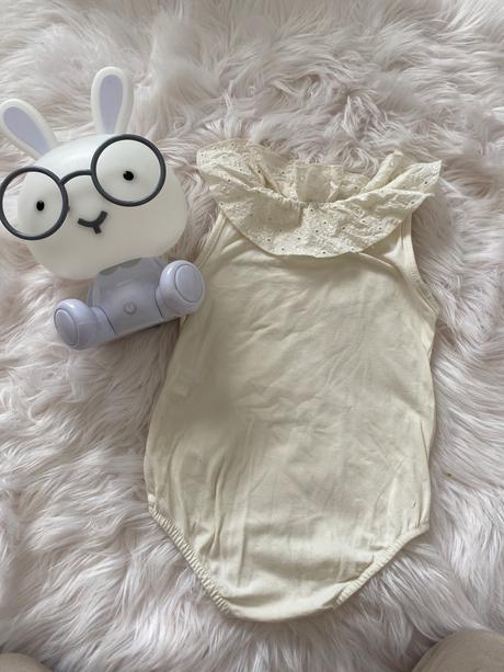 Body zara s volanom, zara,104