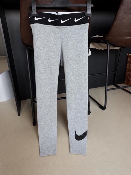 Nike legíny, nike,xs