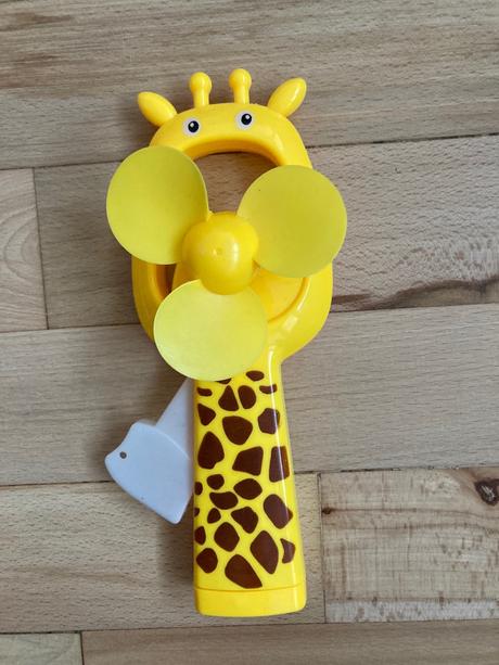 2 ks - ručný ventilátor žirafa a myška, 