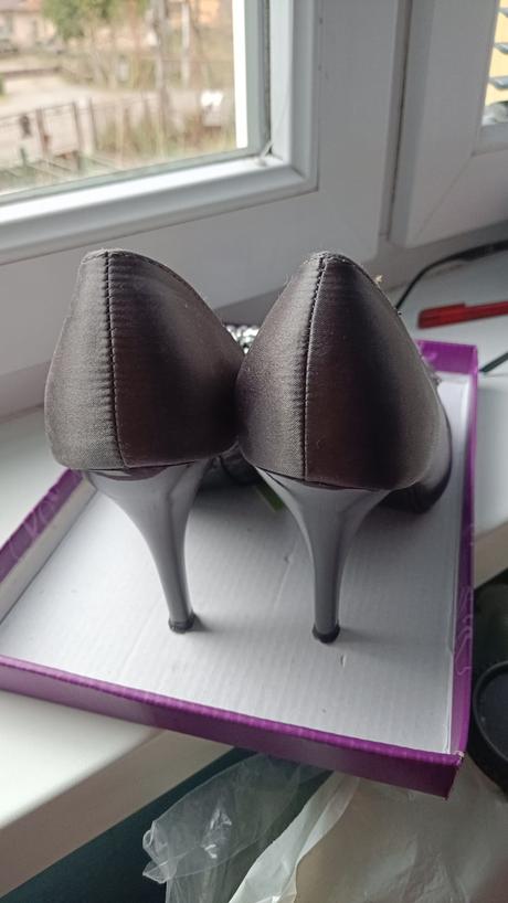 Lodičky s aplikáciou, 37