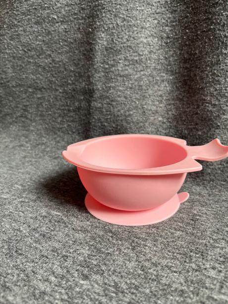 Silikónová miska s prísavkou,