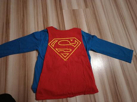 Superman tričko s plášťom, 116