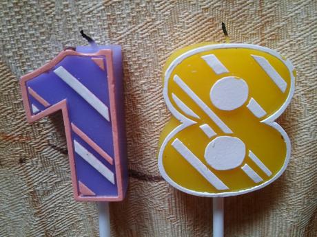 Sviecky na tortu -18,