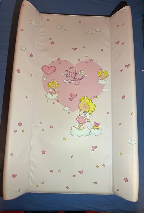 Podložka na prebaľovanie na postielku, 