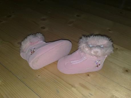 Teplučké capačky, 18