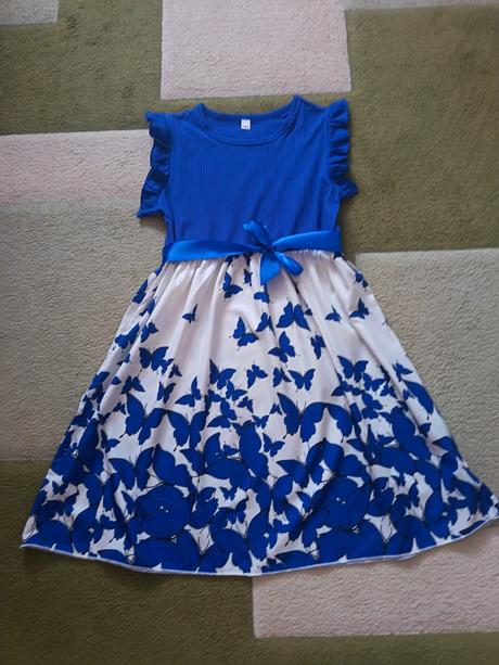 Dievčenské šaty, 140