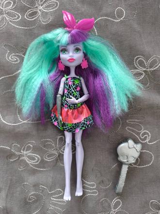 Bábika monster high - twyla boogeyman, 