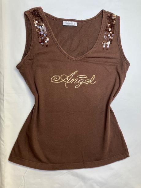 Dámske y2k tielko s kamienkovým nápisom, s