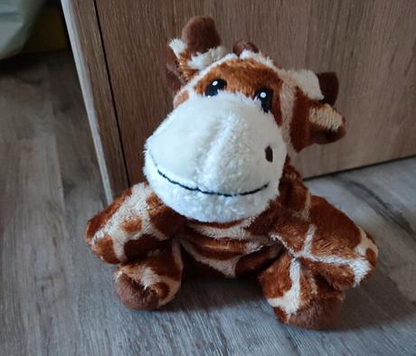 Plyšová žirafa,