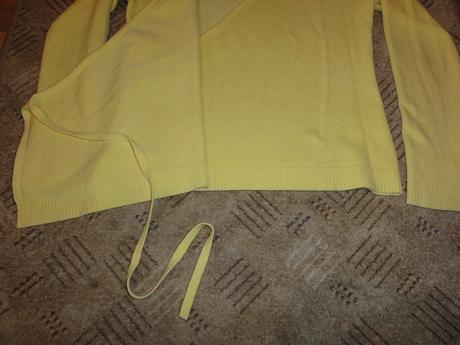 Svetrik cca v.xs, xs