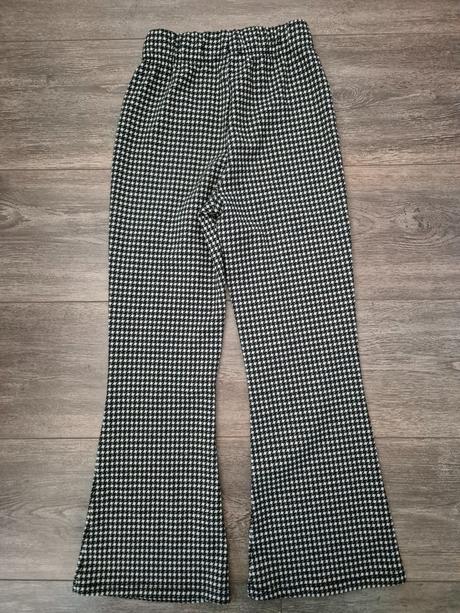 Zvonove nohavice, primark,140