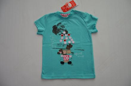 Nenosené tričko, 98