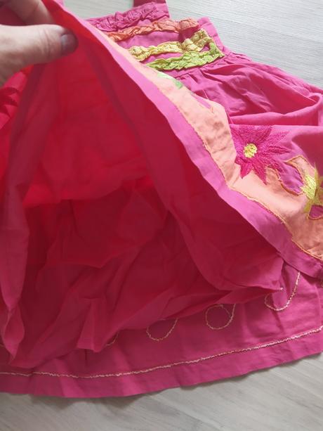 Šaty, early days,80