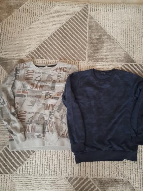 Mam na predaj mikinu 2 ks, 158