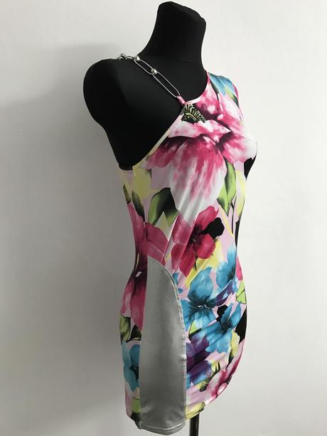 Tunika kvietkovaná, s