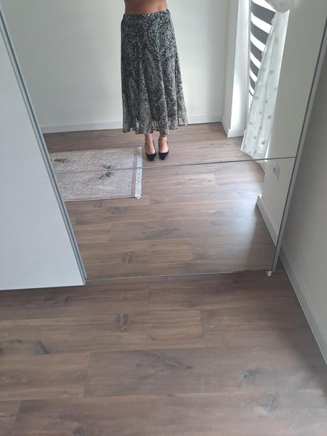 Sukna reserved, reserved,m