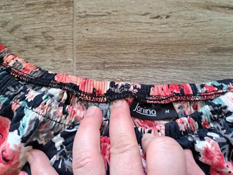 Letné carmen tričko janina s volánom, m