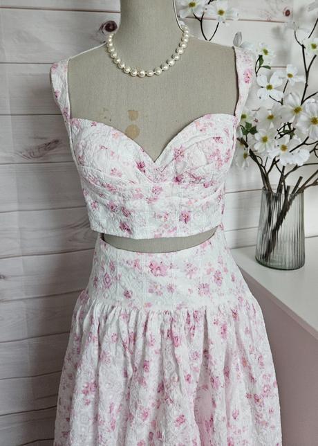 Krásny set sukňa + top, l