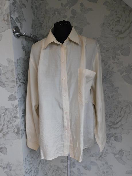 Hodvabna košelova bluzka, 44