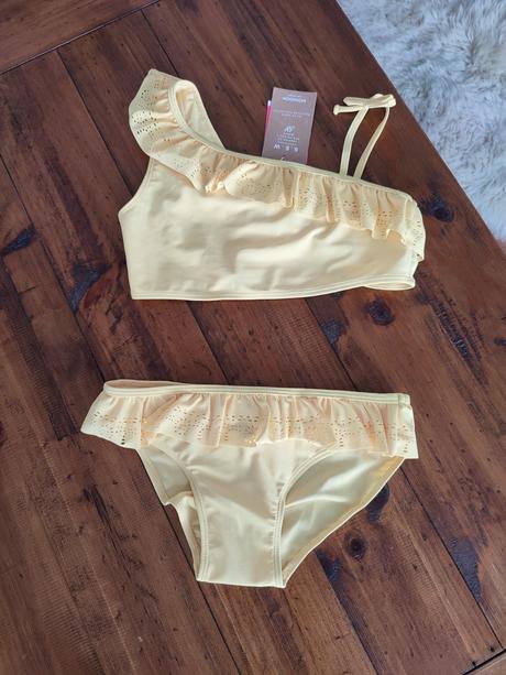 Bikiny monsoon, monsoon,146