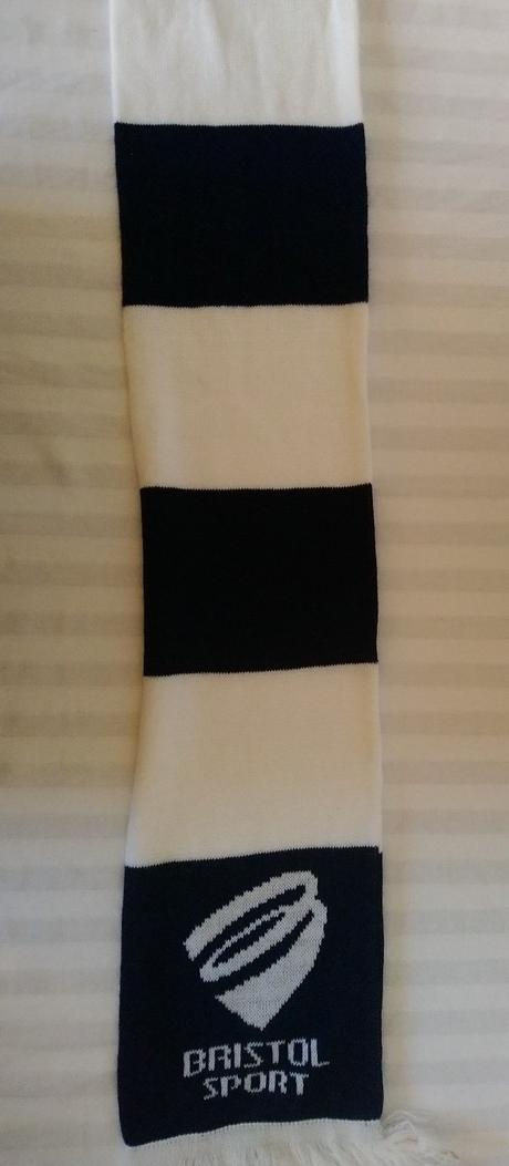 Obojstranný dvojfarebný šál so strapcami, bristol,