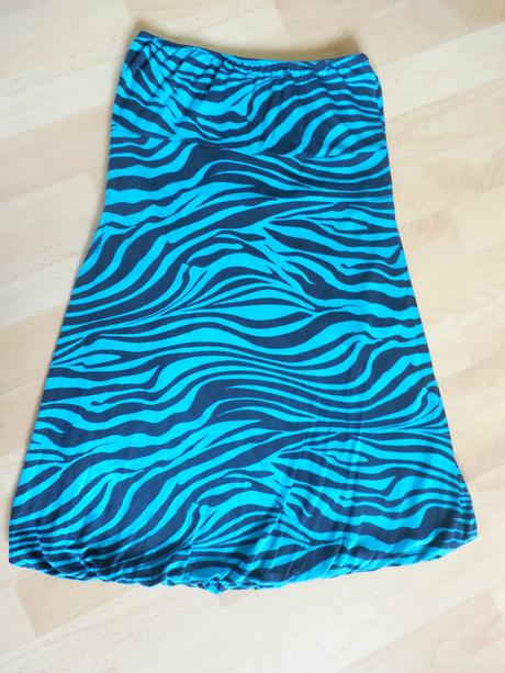 Letné šaty bez ramienok, xs