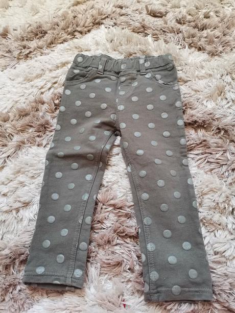 Nohavice, in extenso,92