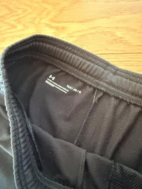 Tepláky, under armour,158