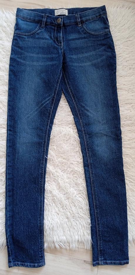 Dievčenské rifle, alive,164