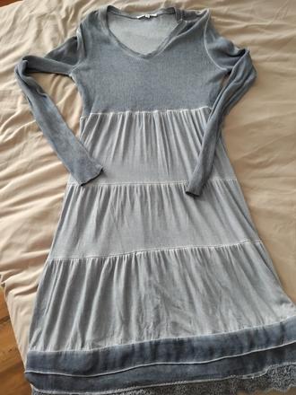 Bledomodrw saty, 40