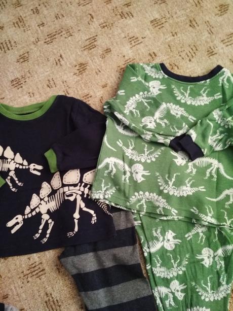 Pyzamka vel.80/86, carter's,80