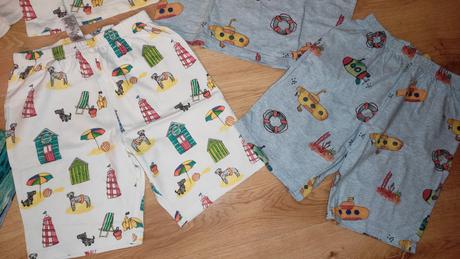 Po stene pyzama, next,128