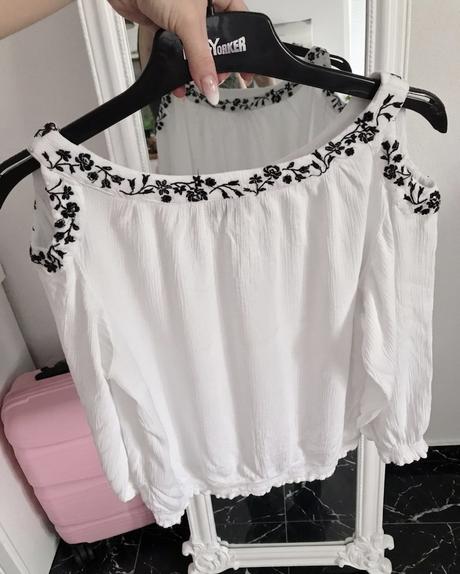 Romantická blúzka s výšivkou, h&m,s