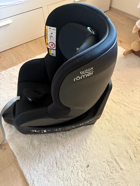 Autosedačka, britax