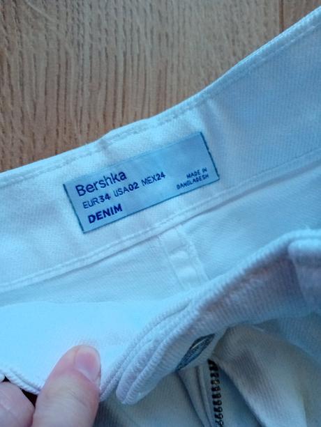 Kraťasy bershka, bershka,xs