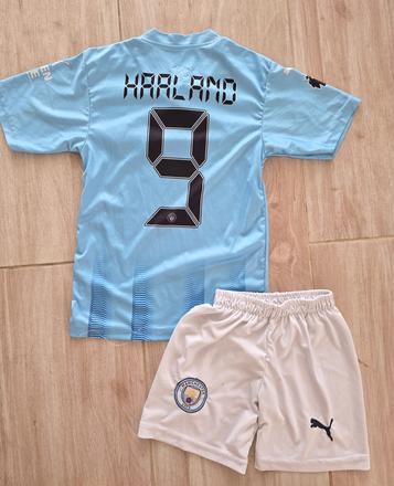 Dres haaland, 128