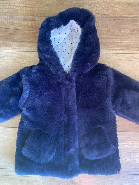 Zimný kabátik, 104