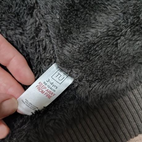 Kozusinkova bunda tu, tu,98